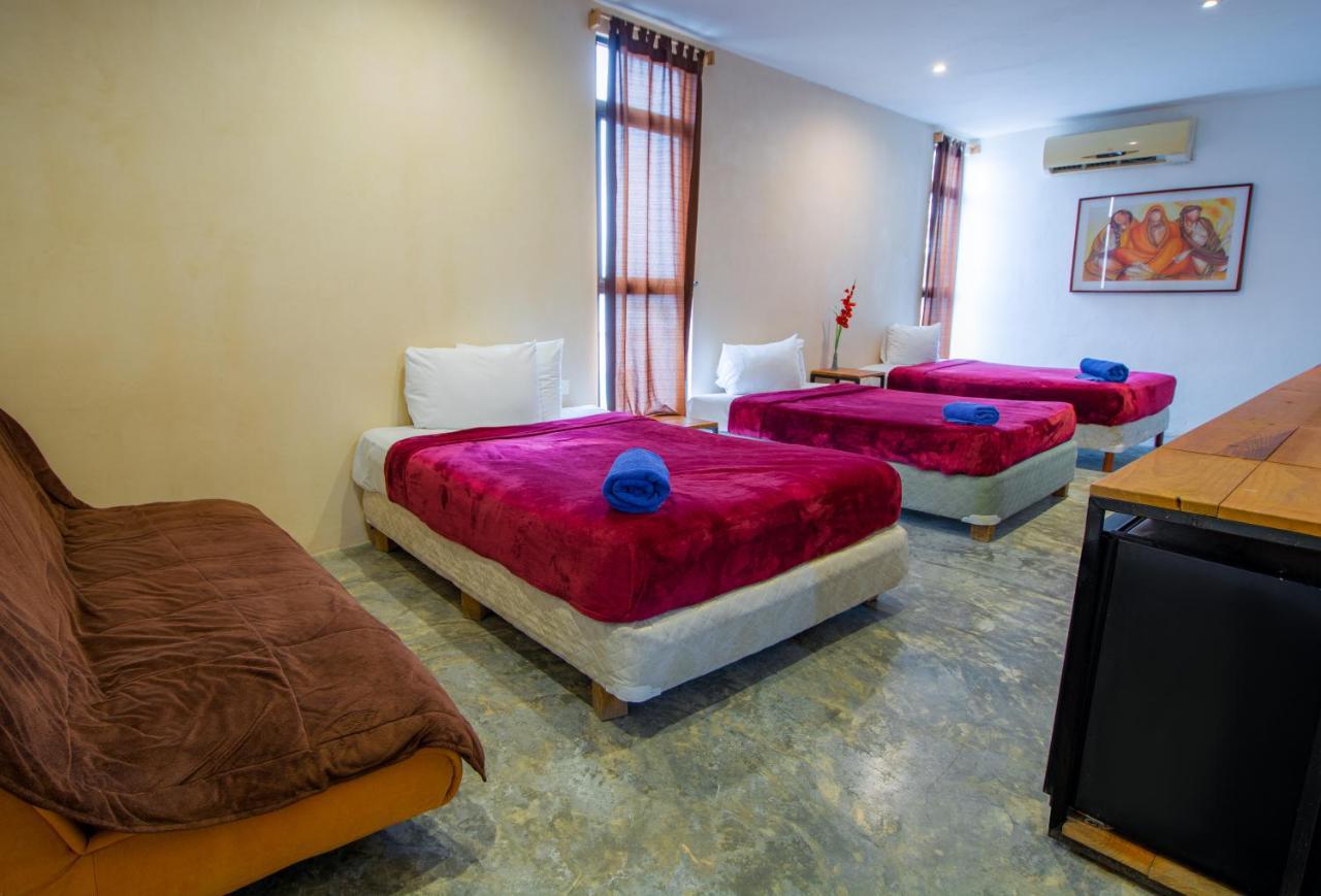 Hotel Villas San Ignacio Плая дел Кармен Екстериор снимка