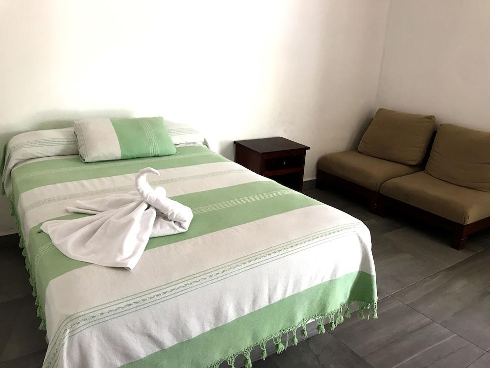 Hotel Villas San Ignacio Плая дел Кармен Екстериор снимка